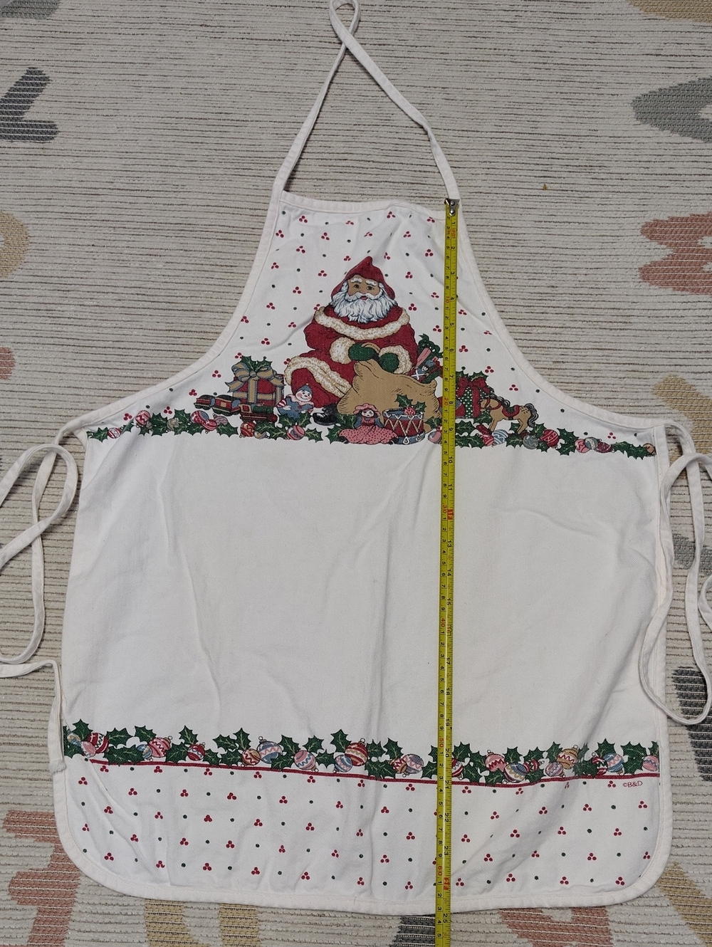 Vintage B&D Festive White Santa Holiday Kids Apron